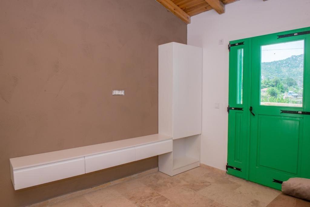Gazdinstvo Vranac Apartamento Virpazar Exterior foto